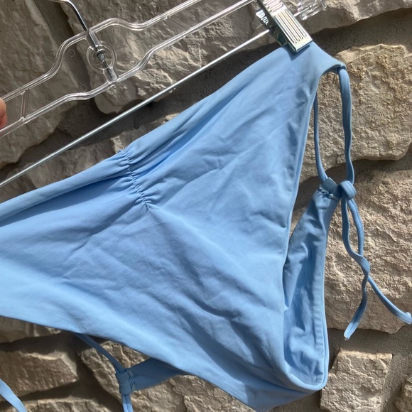 L Space side tie bikini bottom💥free shipping limited time - Picture 6 of 6